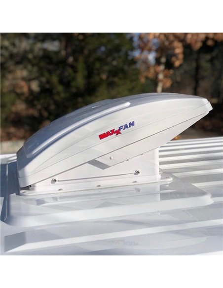 Airxcel MAXXFAN Deluxe dakventilator wit/white
