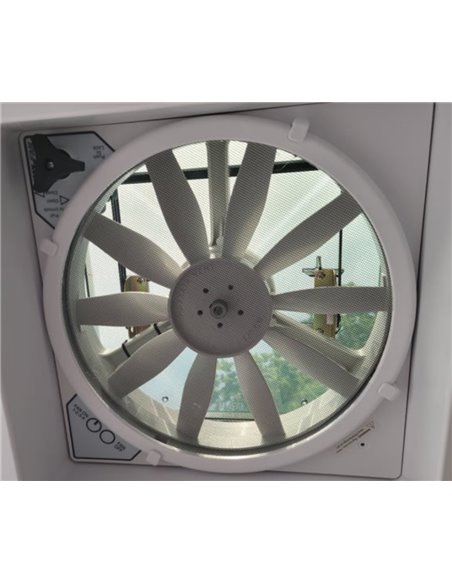 Airxcel MAXXFAN Deluxe dakventilator zwart/smoke